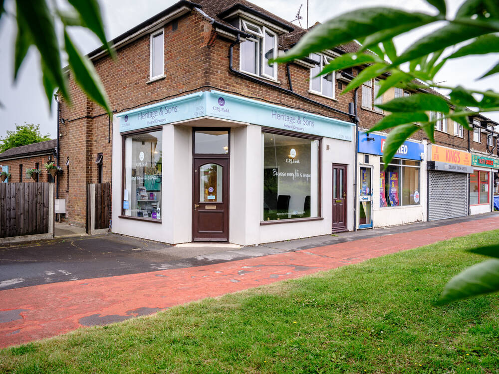 CPJ Field Ayelsbury 09 JH