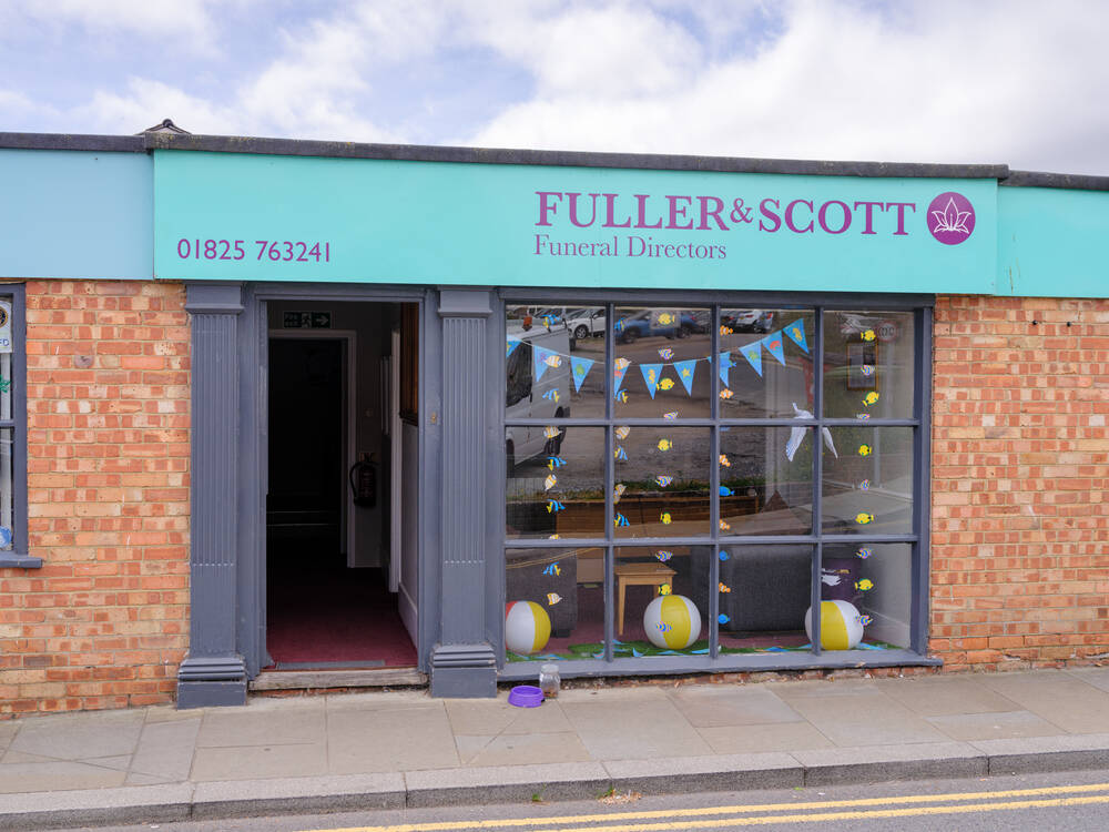 Fuller Scott Uck CPJ Field 10 JH